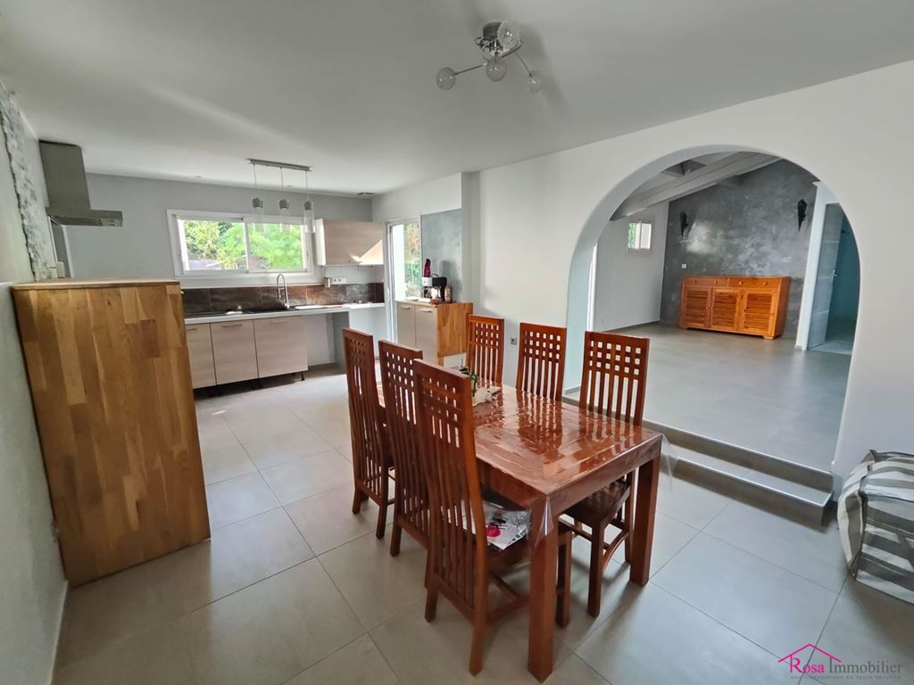 Maison VELAUX (13880) ROSA IMMOBILIER